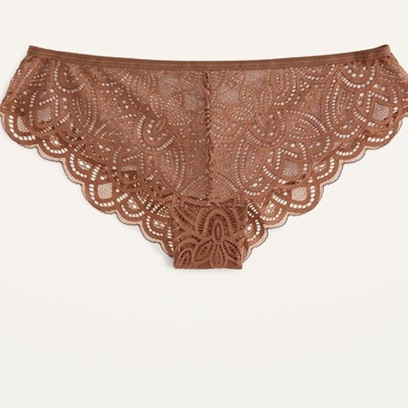 Old Navy 4 Pairs Lace  Panties - Picture 2 of 9
